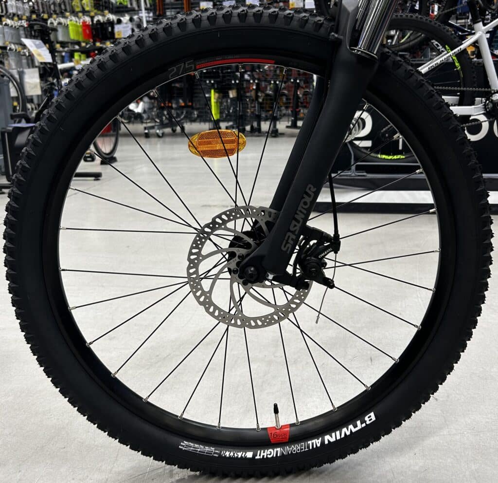 Ruedas y neumáticos para la bicicleta de montaña Rockrider E-ST 100