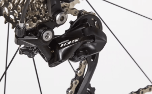 Van Rysel EDR AF: Bicicleta de carretera Shimano 105 11V