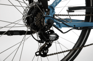 La transmisión y el motor de la bicicleta eléctrica Bicyklet Carmen